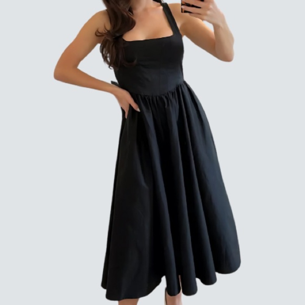 Elegant Black Evening Corset-Top Dress